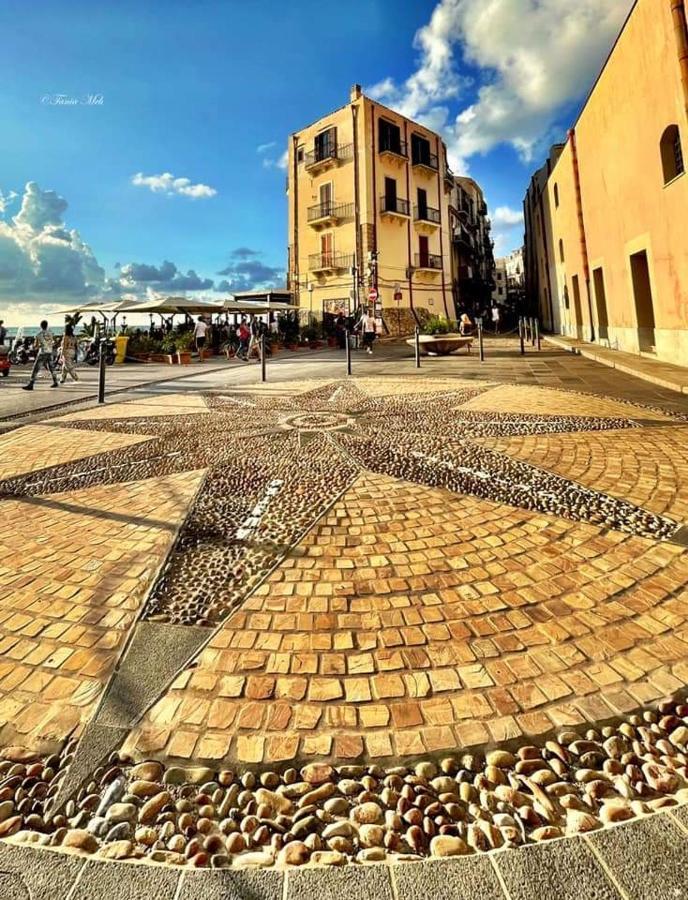 Familyholidays La Finestra Di Fronte Cefalù Buitenkant foto