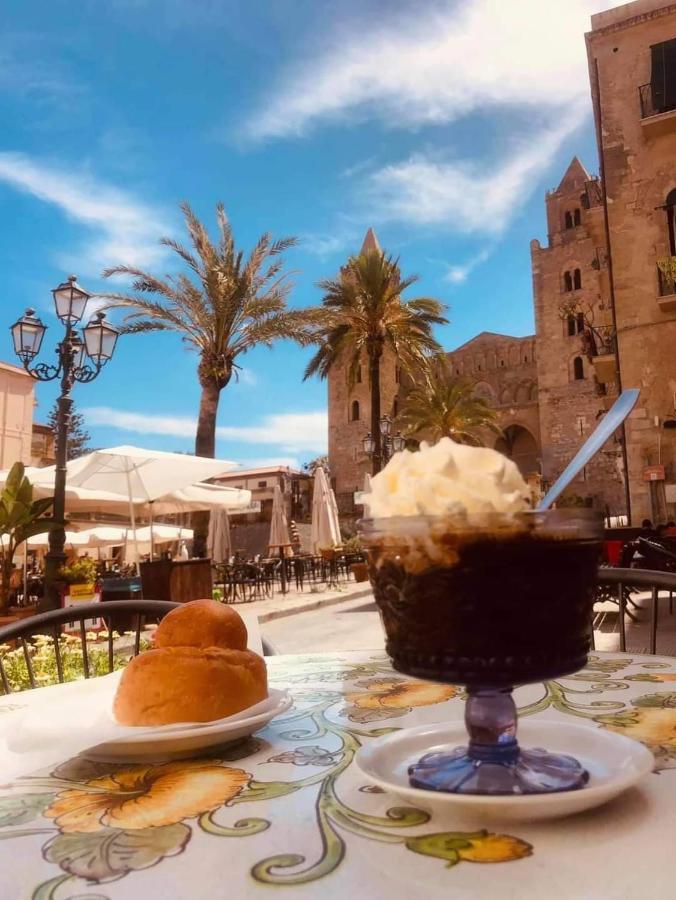 Familyholidays La Finestra Di Fronte Cefalù Buitenkant foto